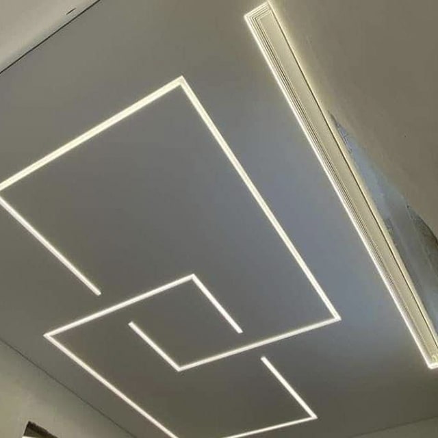 Световые линии и профиль с системой встроенного карниза скрытого монтажа ПК-5